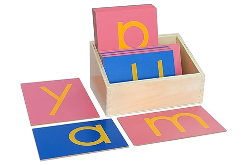 Lettres rugueuses script